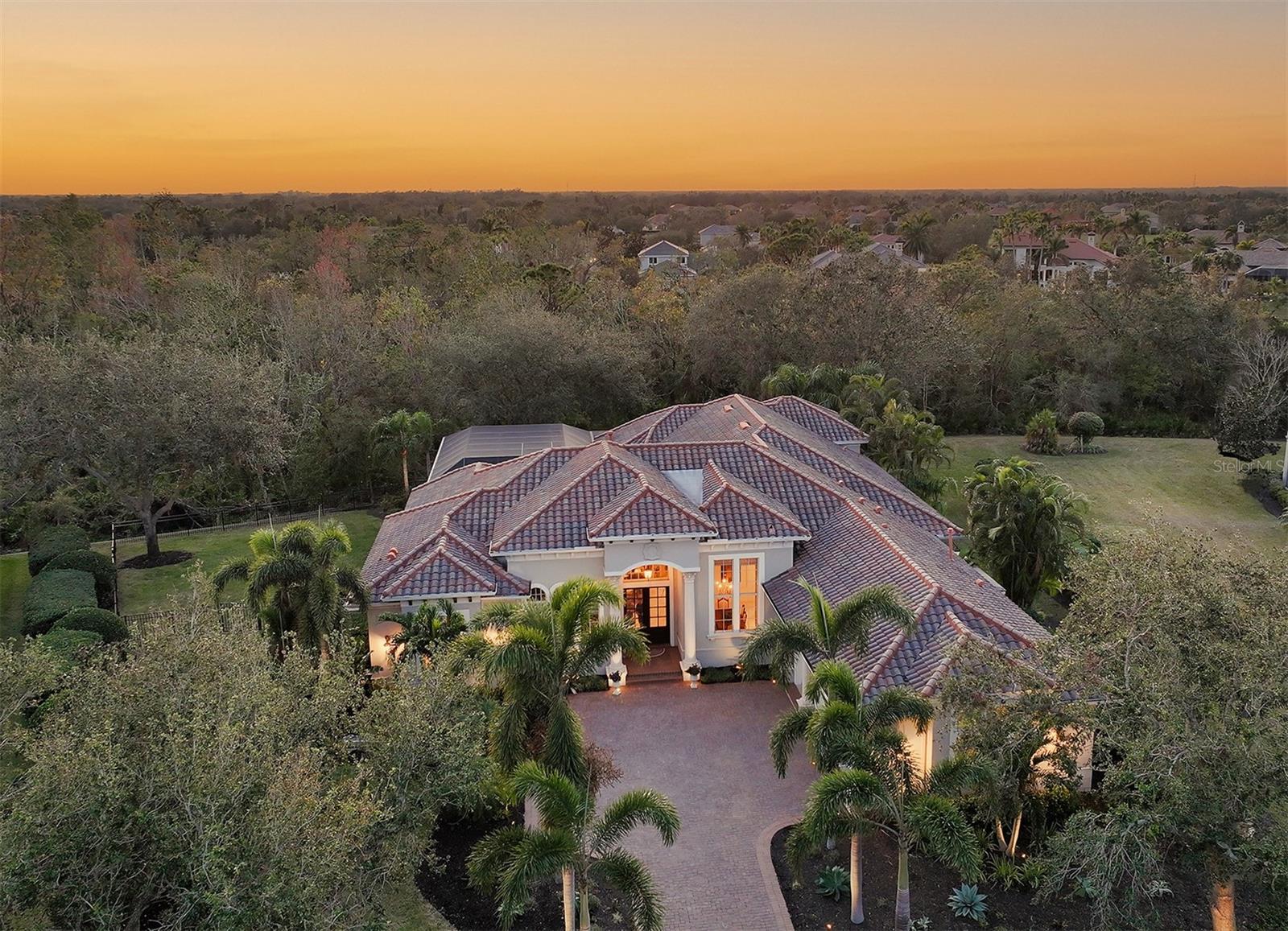 LAKEWOOD RANCH COUNTRY CLUB - Residential