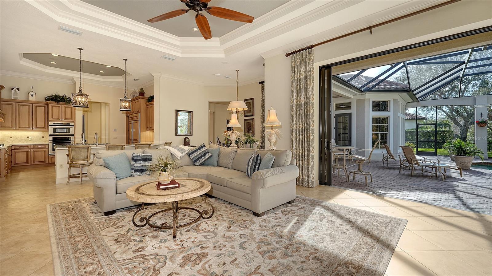 LAKEWOOD RANCH COUNTRY CLUB - Residential