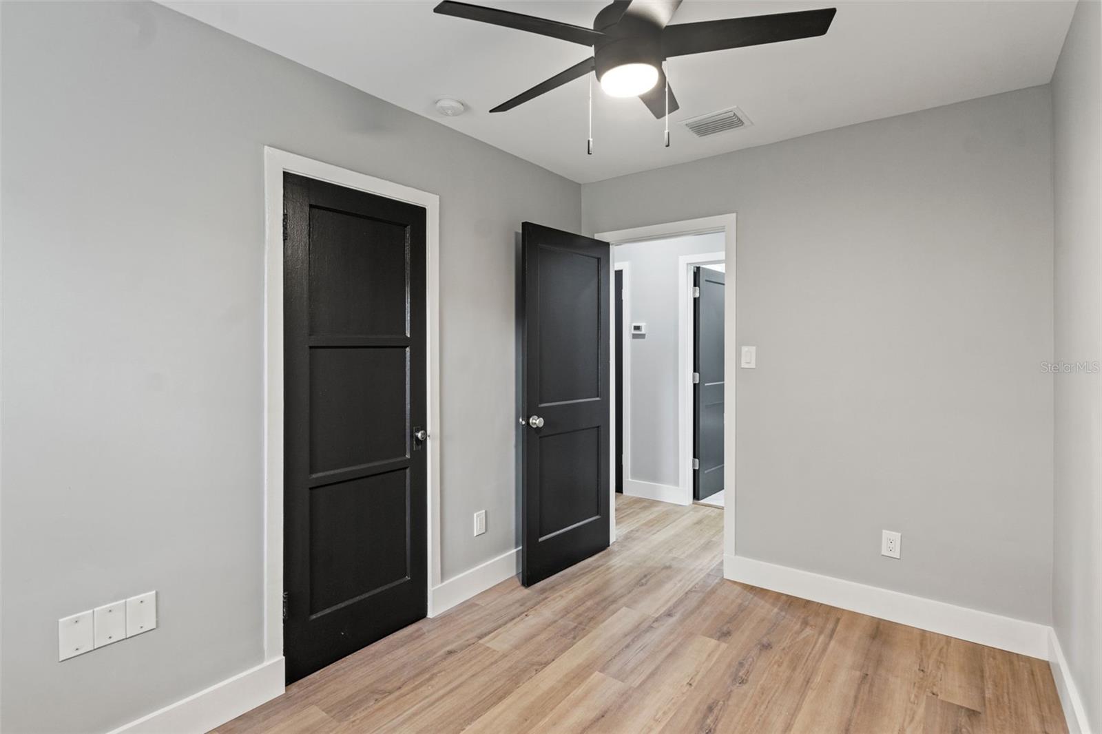 MENDENHALL TERRACE - Residential