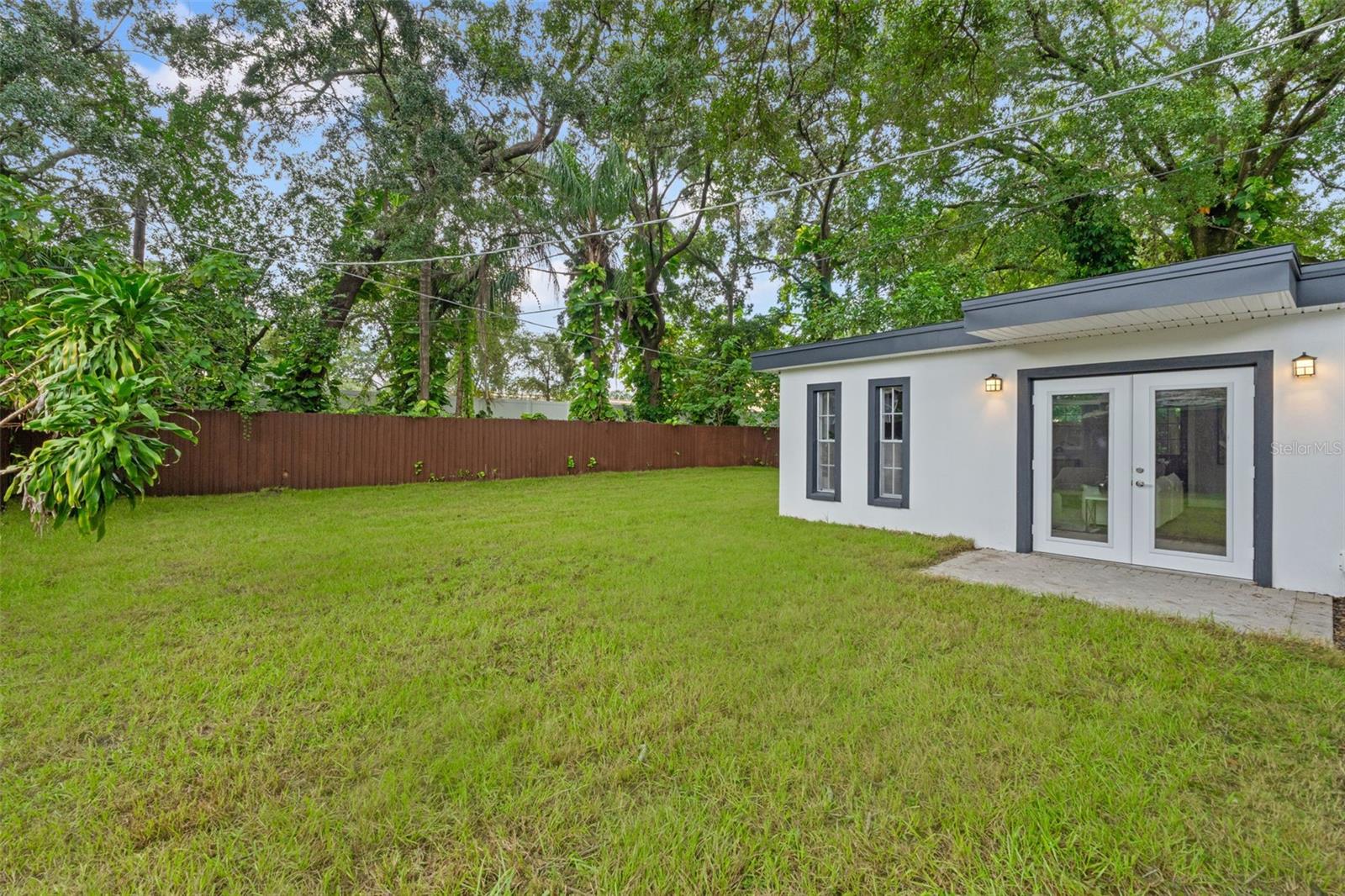 MENDENHALL TERRACE - Residential