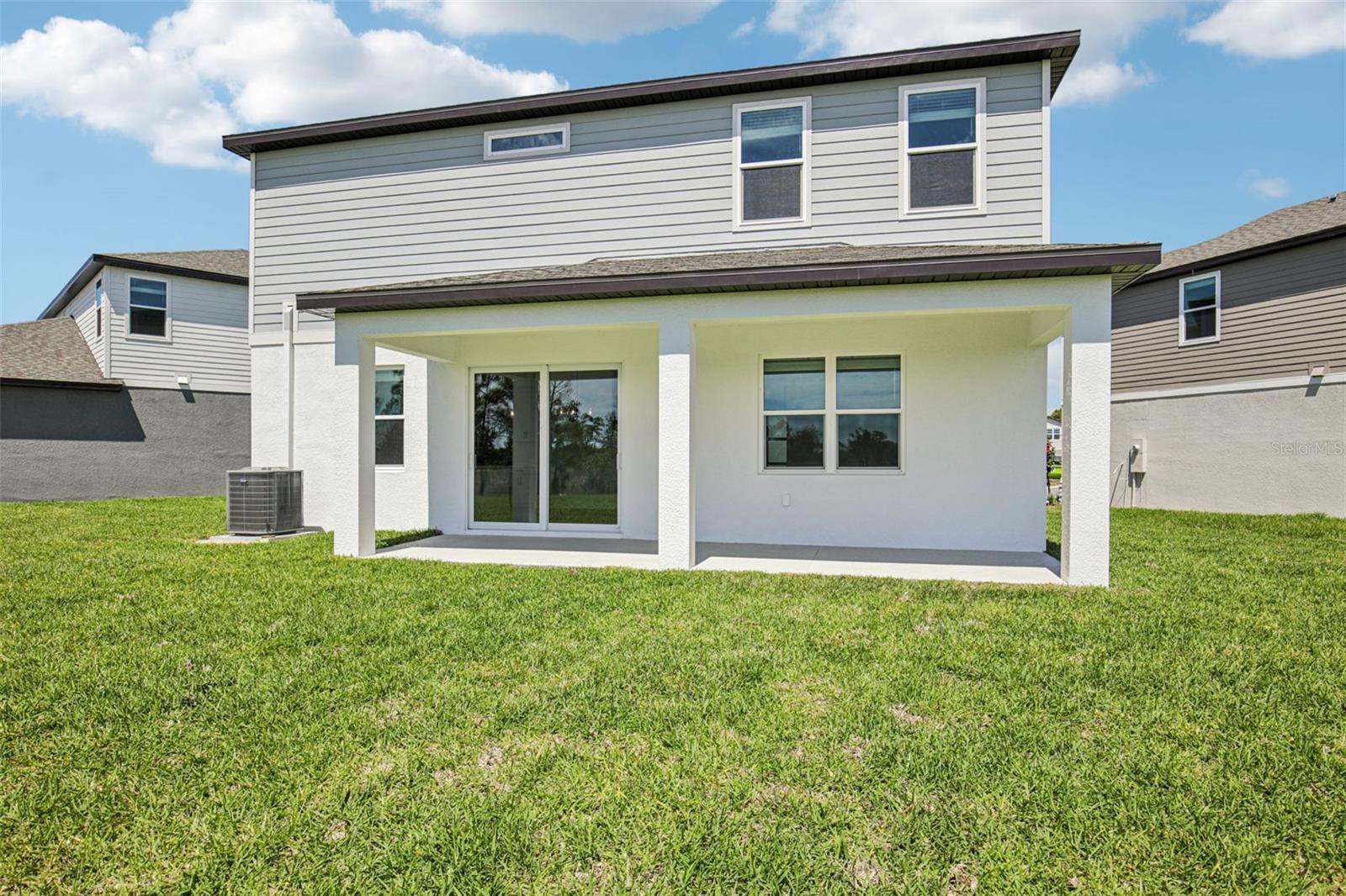 MAGNOLIA BAY - Residential