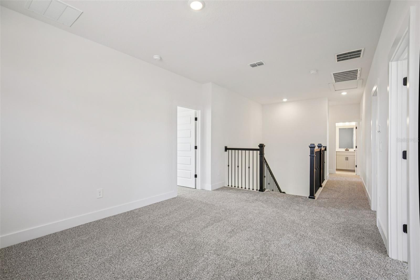 MAGNOLIA BAY - Residential