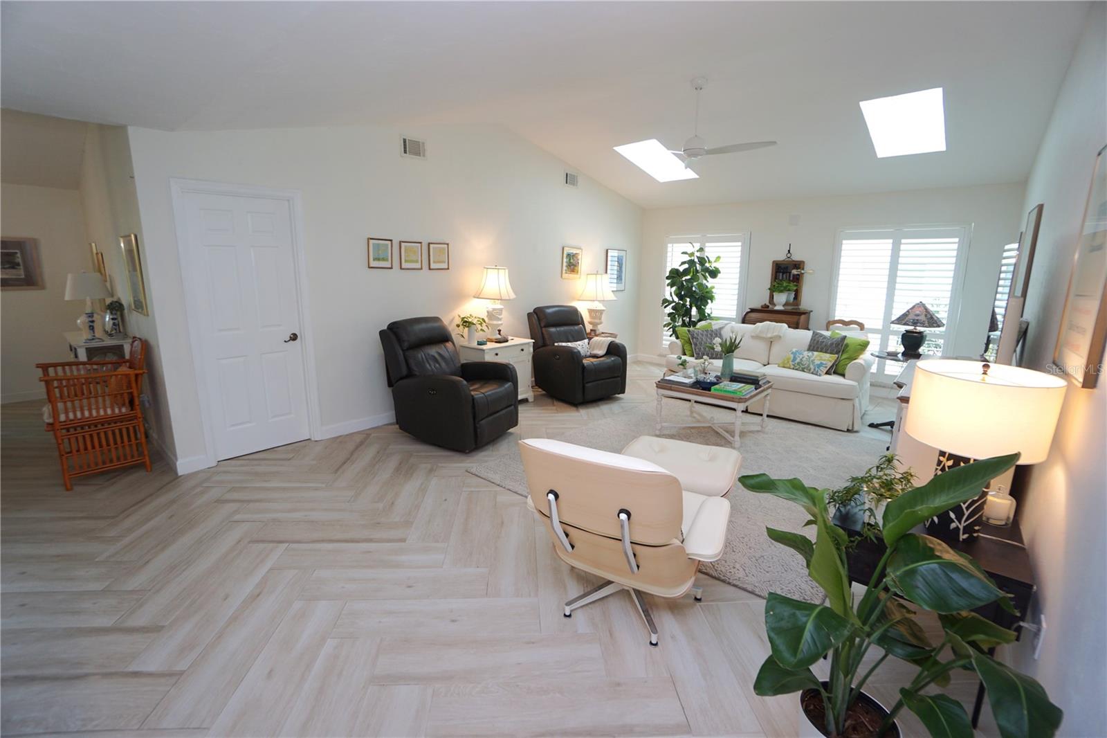 PUNTA GORDA ISLES SEC 15 - Residential