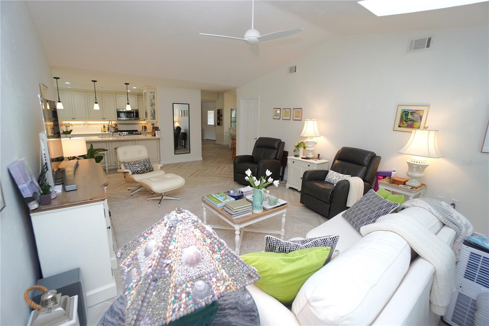 PUNTA GORDA ISLES SEC 15 - Residential