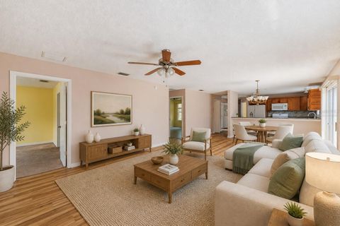 Tiny photo for 8932 SE 168th Sedgwick Place, The Villages, FL 32162 (MLS # OM723287)