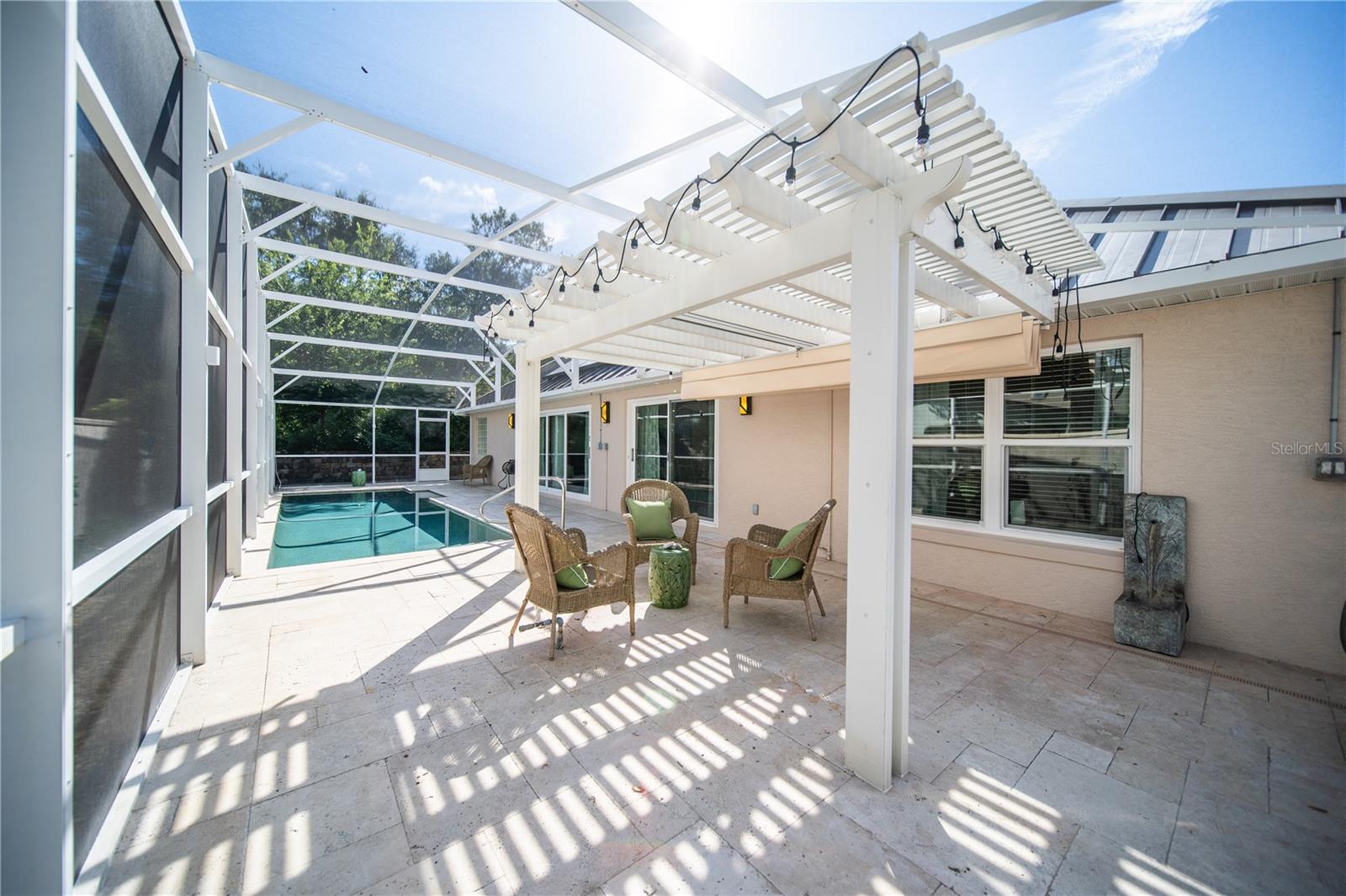 702 SAXON PALM COURT
