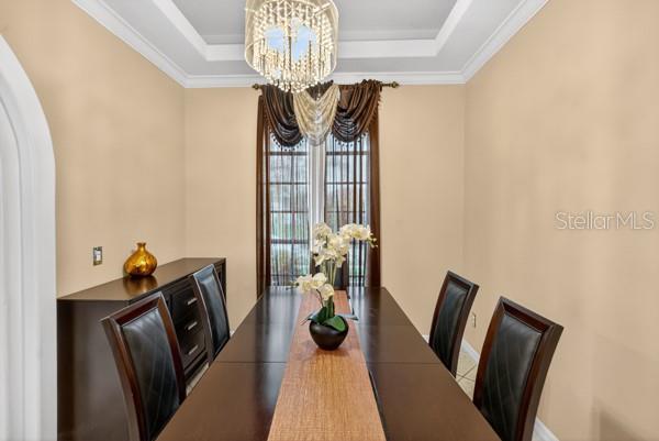 937 CUMBERLAND CIRCLE