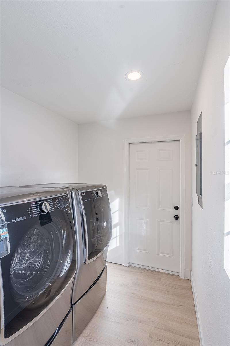 SOMERSET - Residential