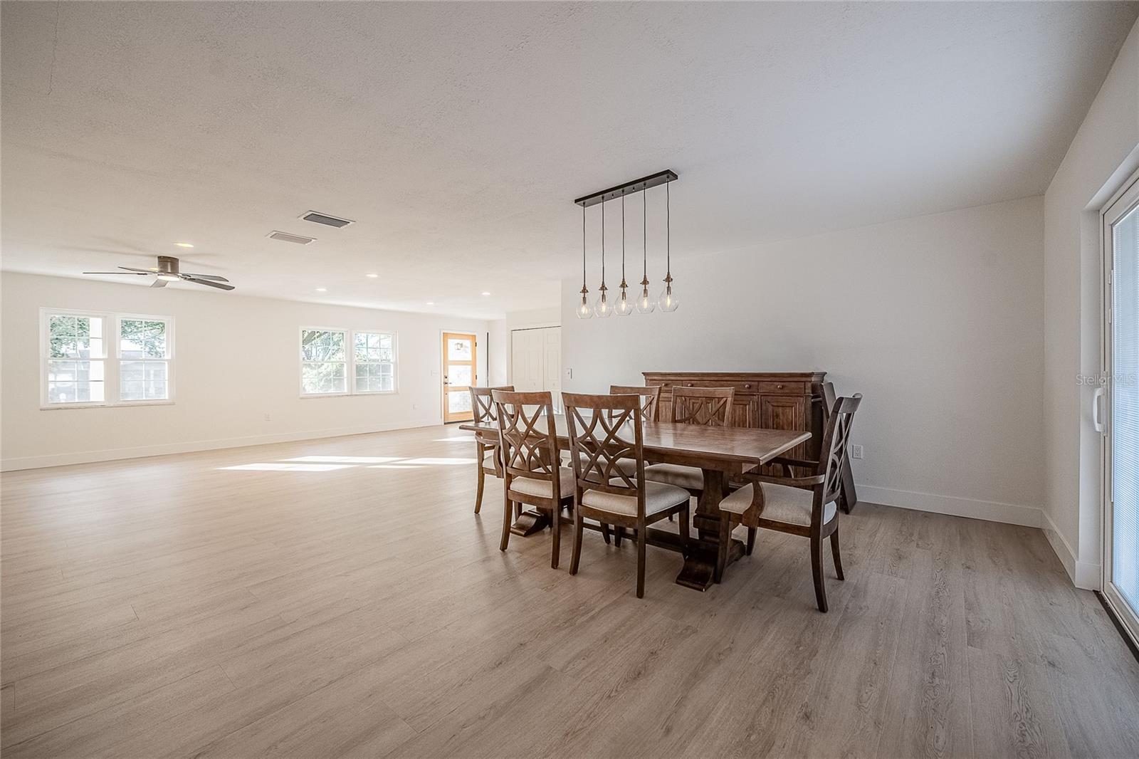 SOMERSET - Residential