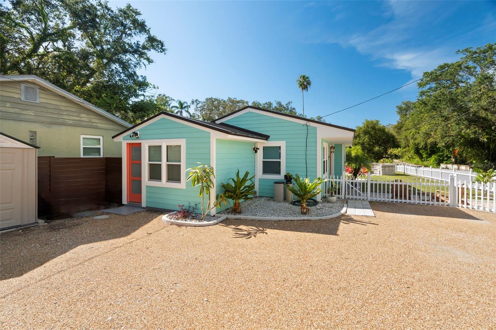 1838 SPRINGTIME AVENUE