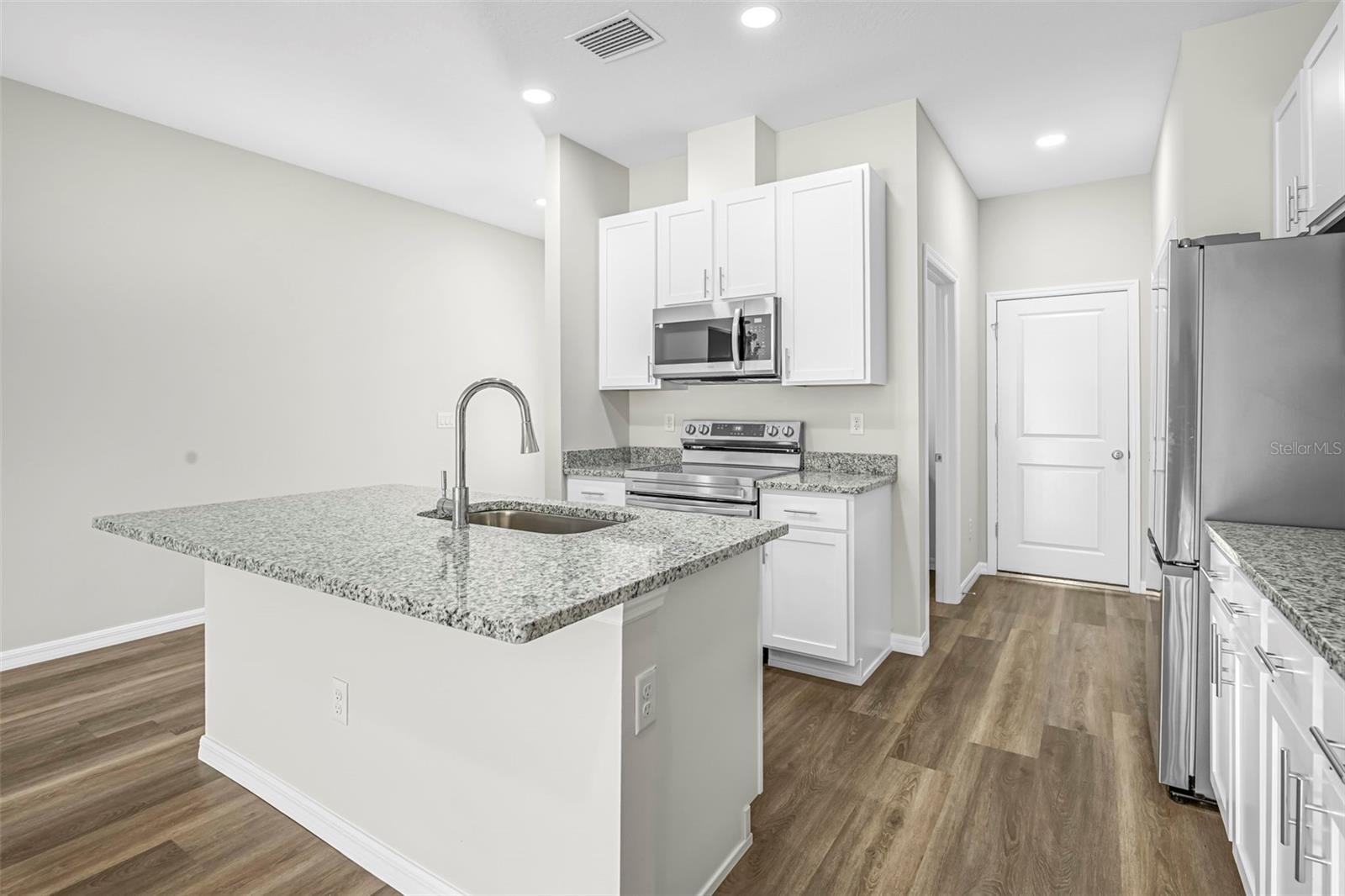 GLEN LAKES PH 1 - Residential