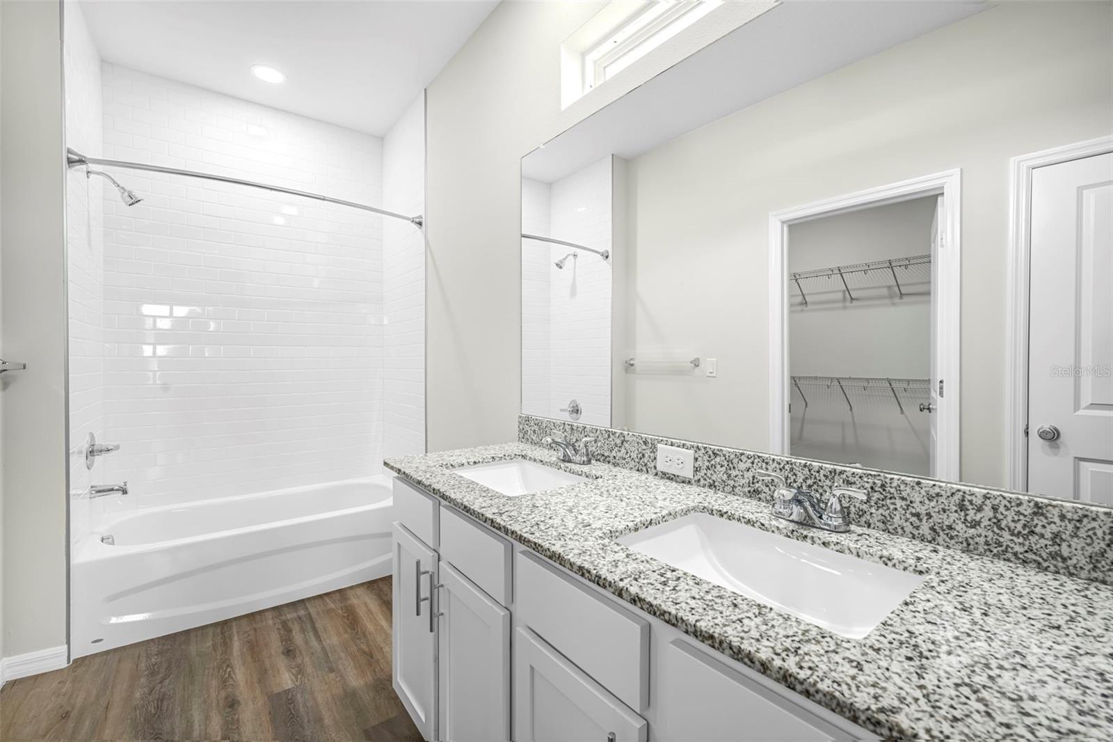 GLEN LAKES PH 1 - Residential