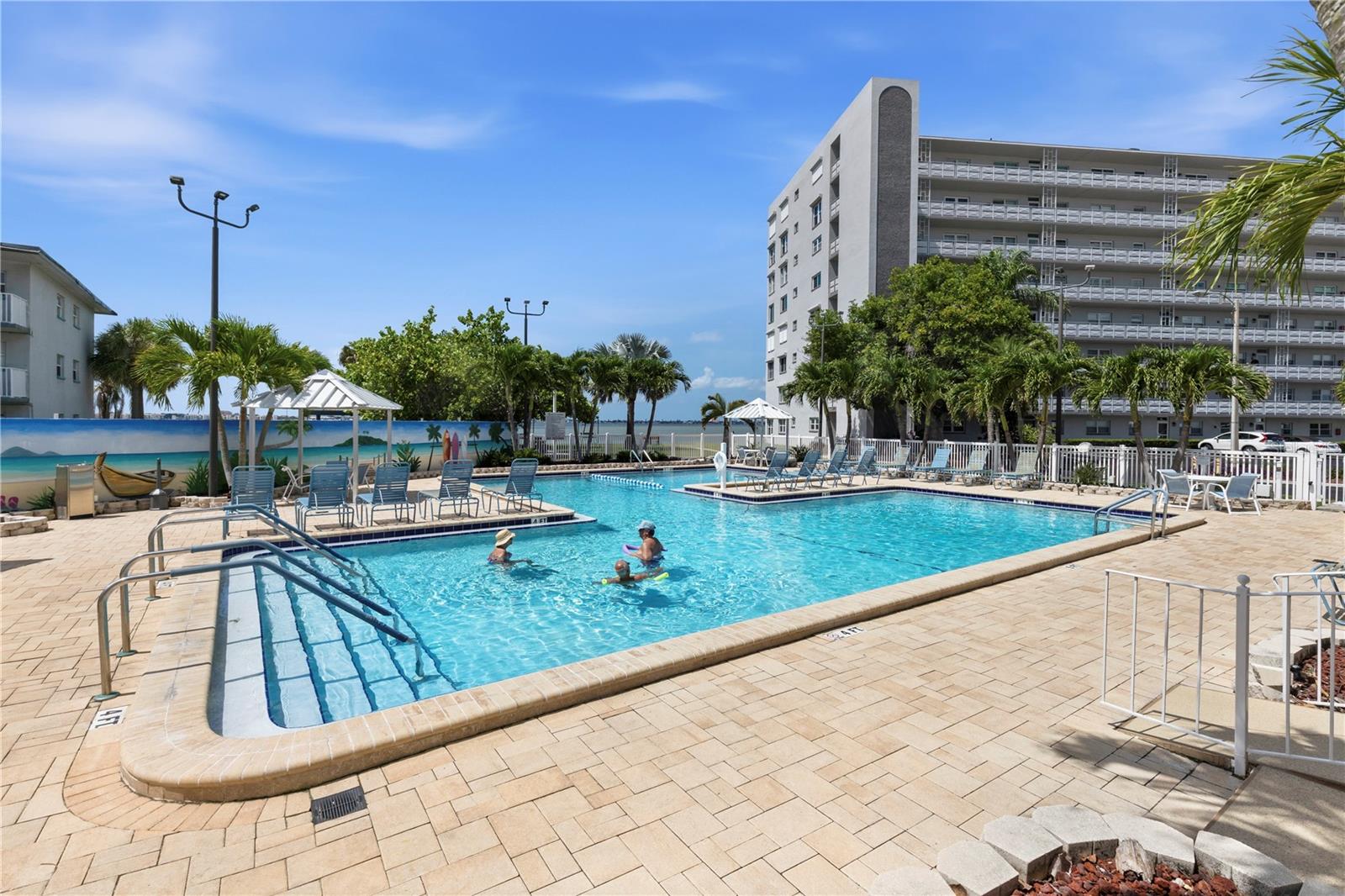 TOWN SHORES OF GULFPORT - Residential