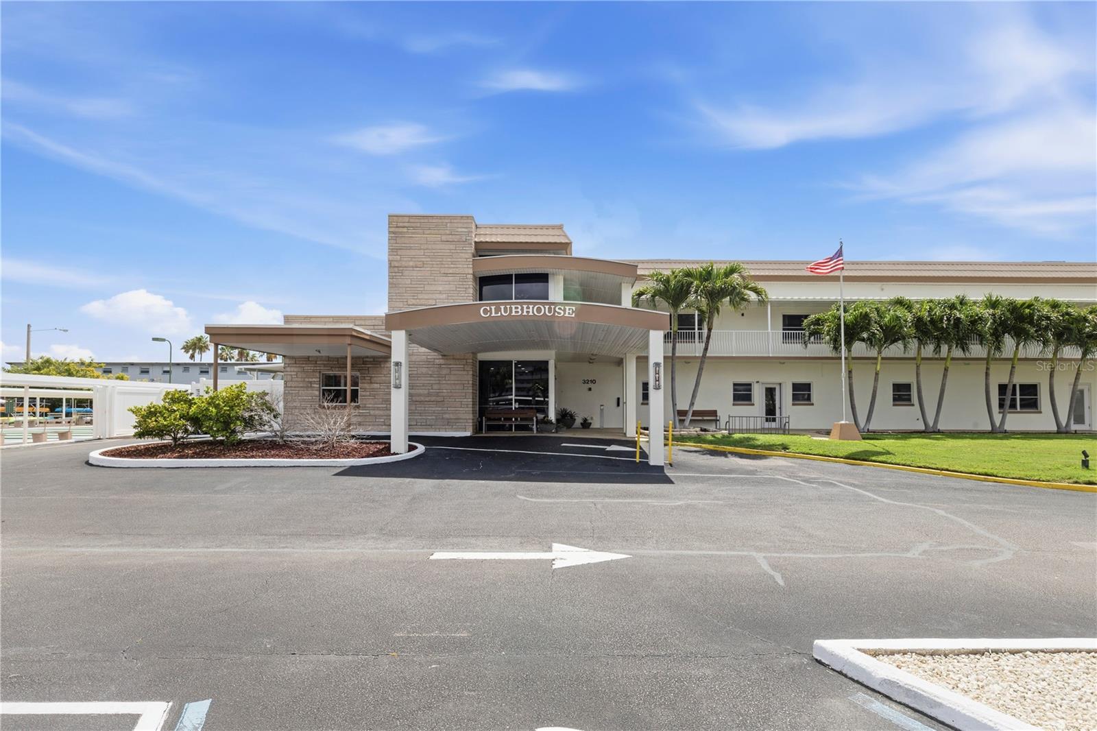 TOWN SHORES OF GULFPORT - Residential