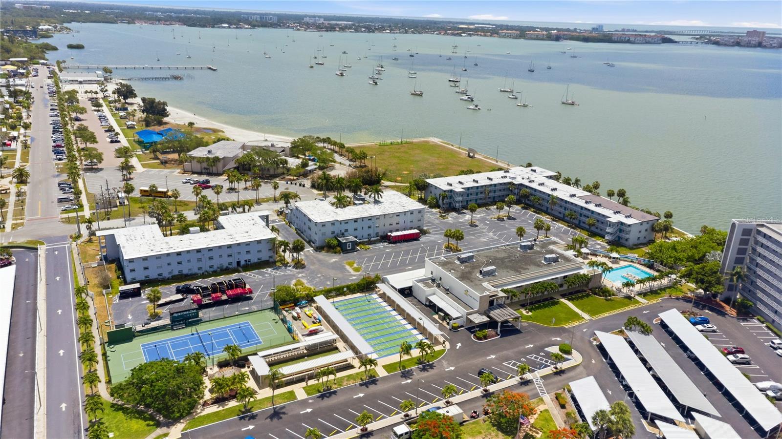 TOWN SHORES OF GULFPORT - Residential