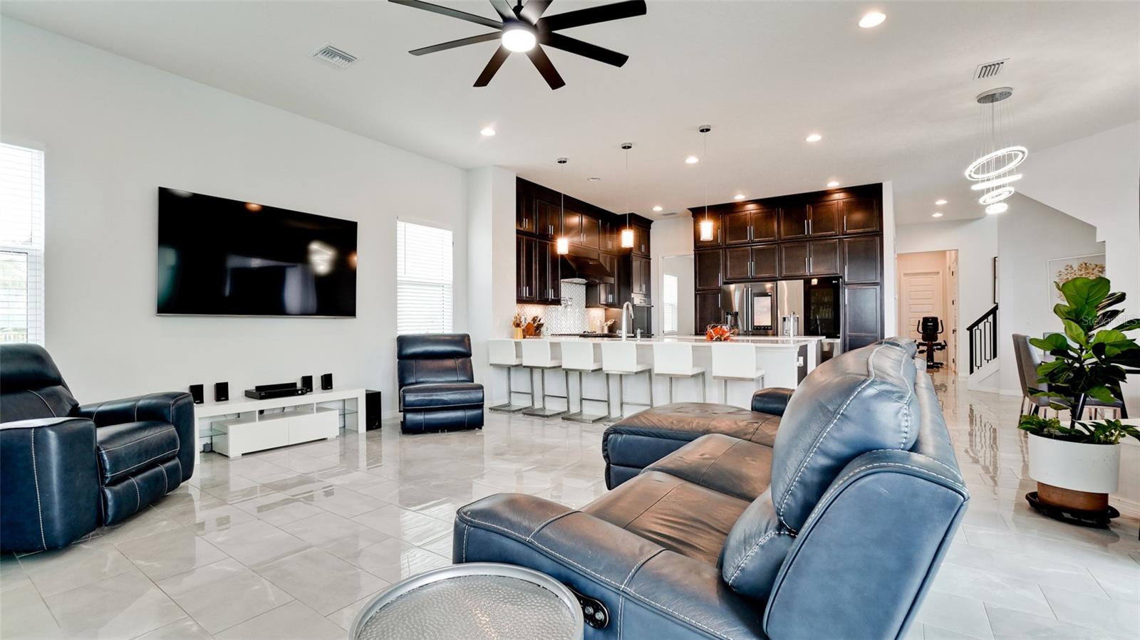 THE RESERVE AT HARBOUR WALK - Residential