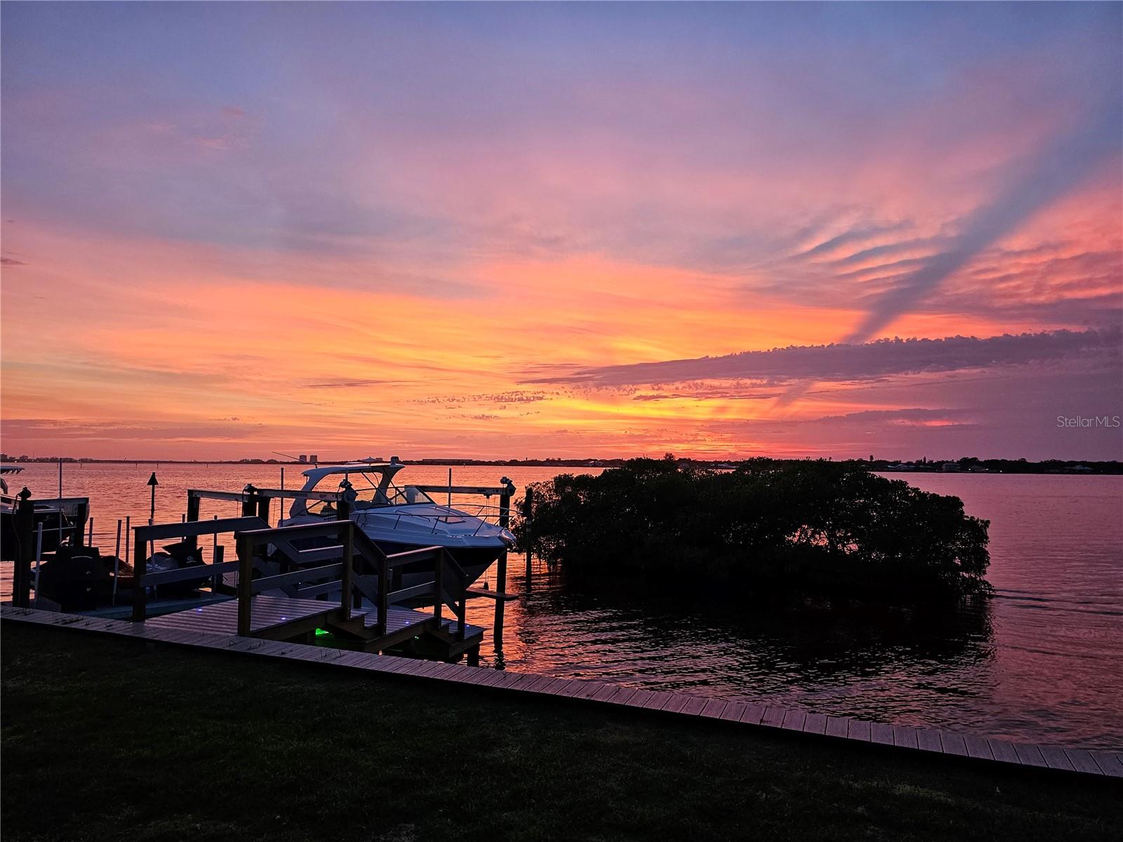 684 REGATTA WAY