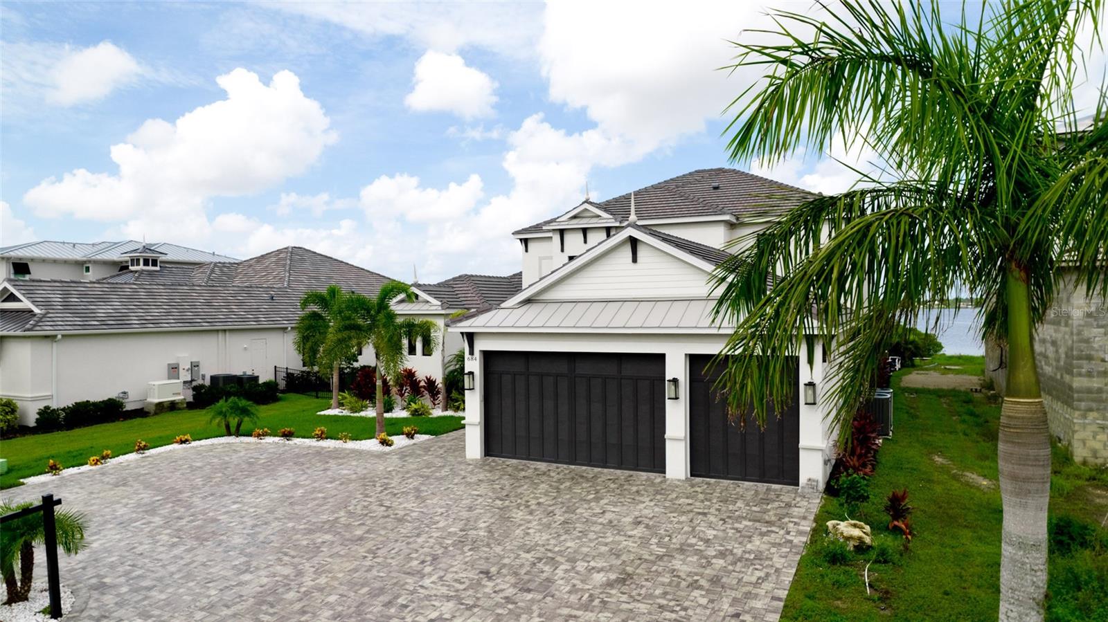 684 REGATTA WAY