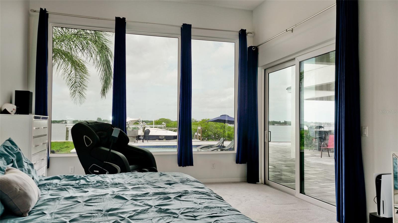 THE RESERVE AT HARBOUR WALK - Residential
