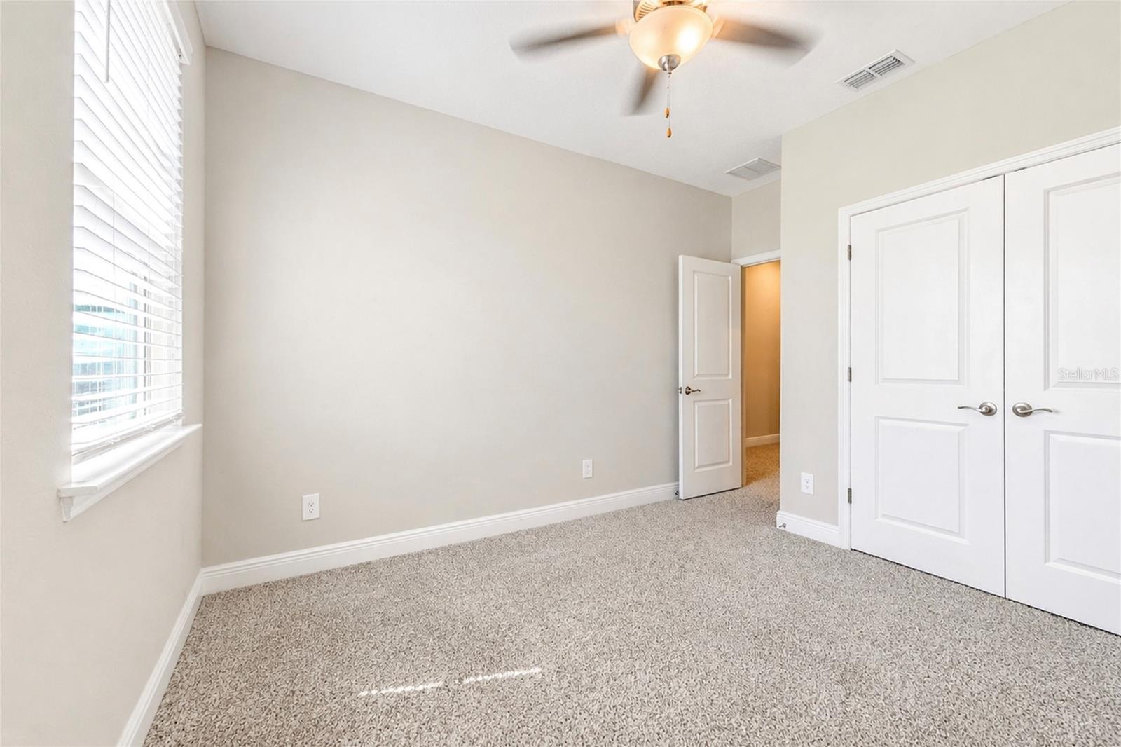 SILVERLEAF RESERVE/HAMLIN PH 2 - Residential Lease