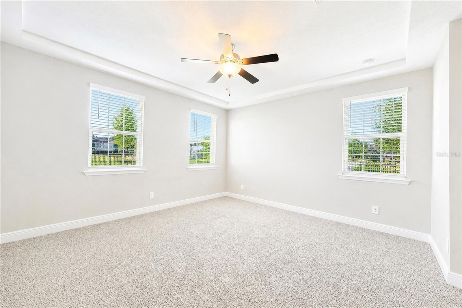 SILVERLEAF RESERVE/HAMLIN PH 2 - Residential Lease