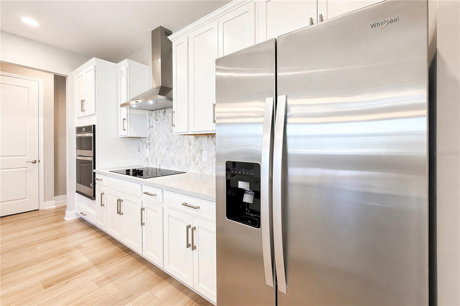 SILVERLEAF RESERVE/HAMLIN PH 2 - Residential Lease