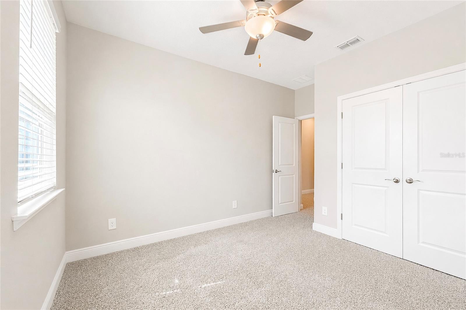 SILVERLEAF RESERVE/HAMLIN PH 2 - Residential Lease