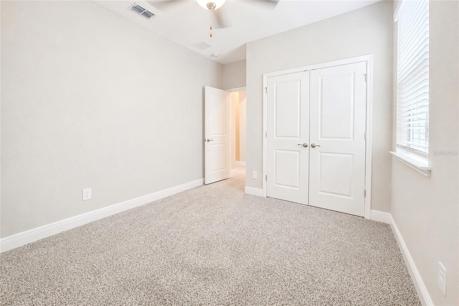 SILVERLEAF RESERVE/HAMLIN PH 2 - Residential Lease