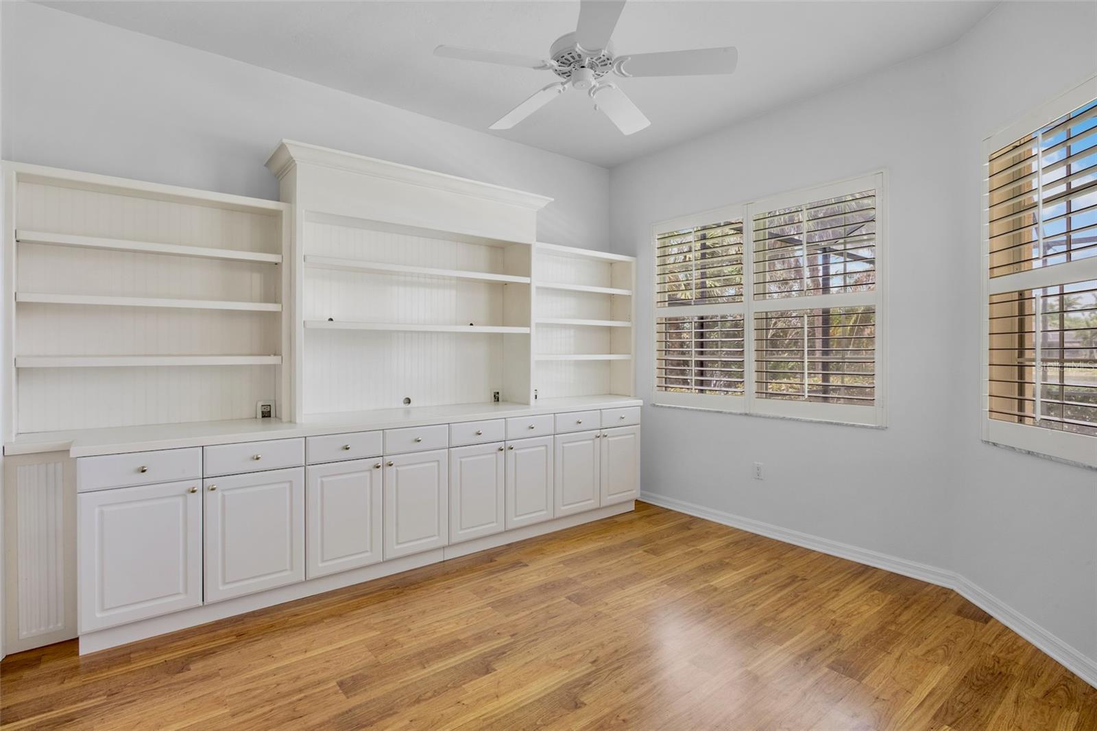 TURTLE ROCK PARCELS I & J - Residential