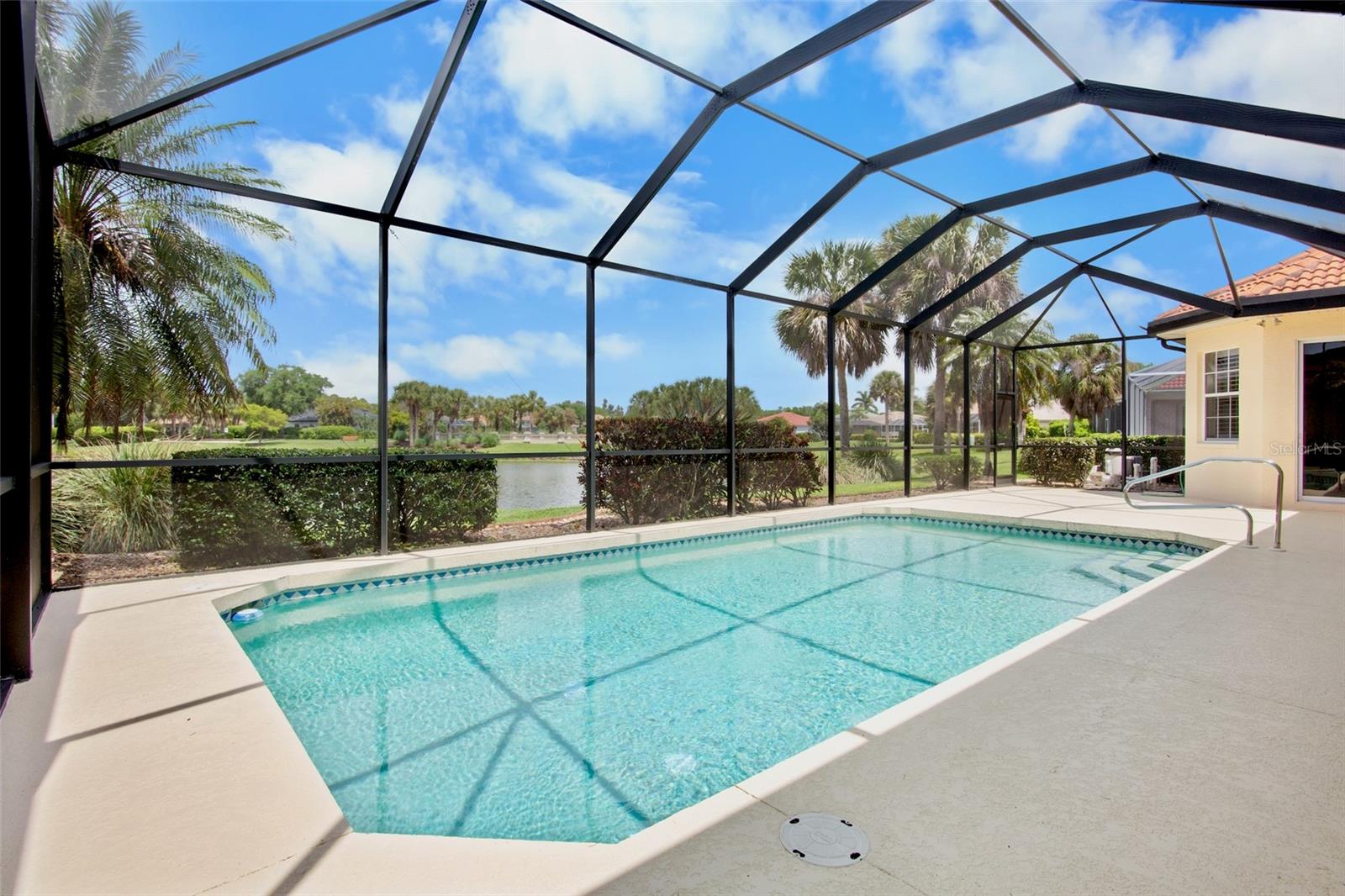 TURTLE ROCK PARCELS I & J - Residential