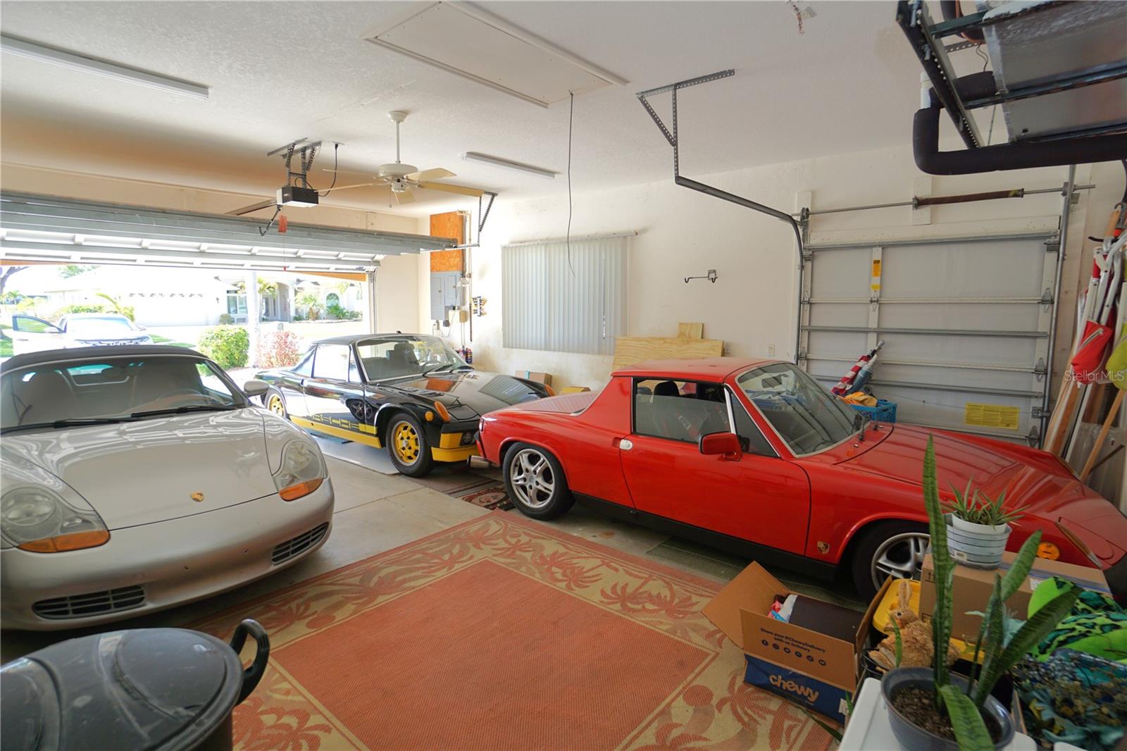 KINGS CROSSING - Residential