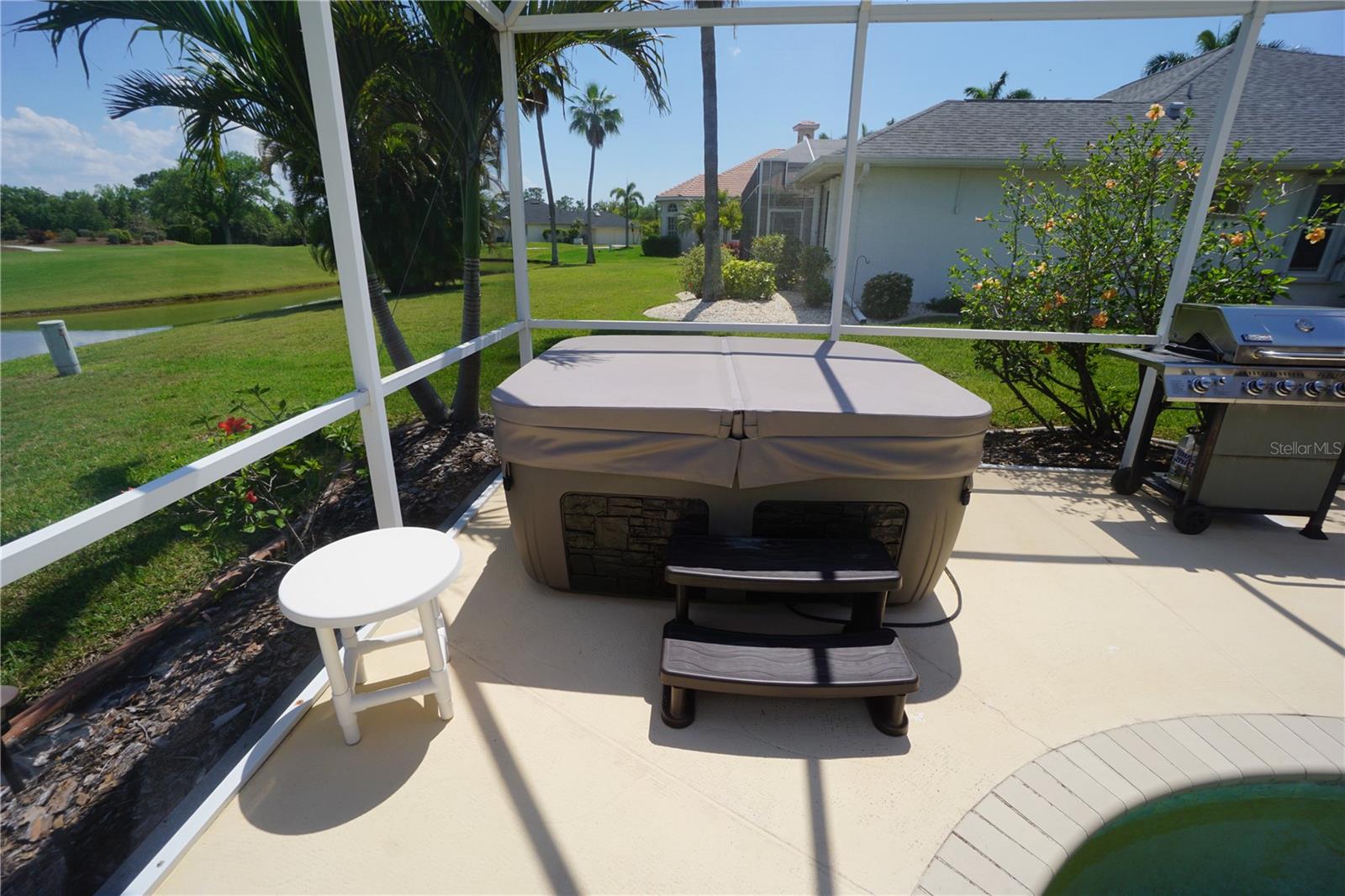 KINGS CROSSING - Residential