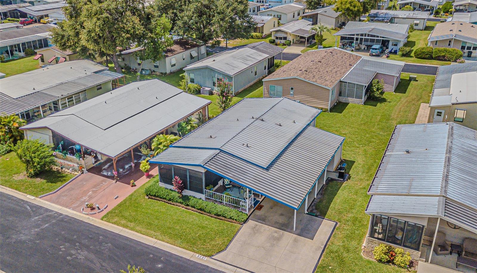 TIMBER LAKE ESTATES - Residential