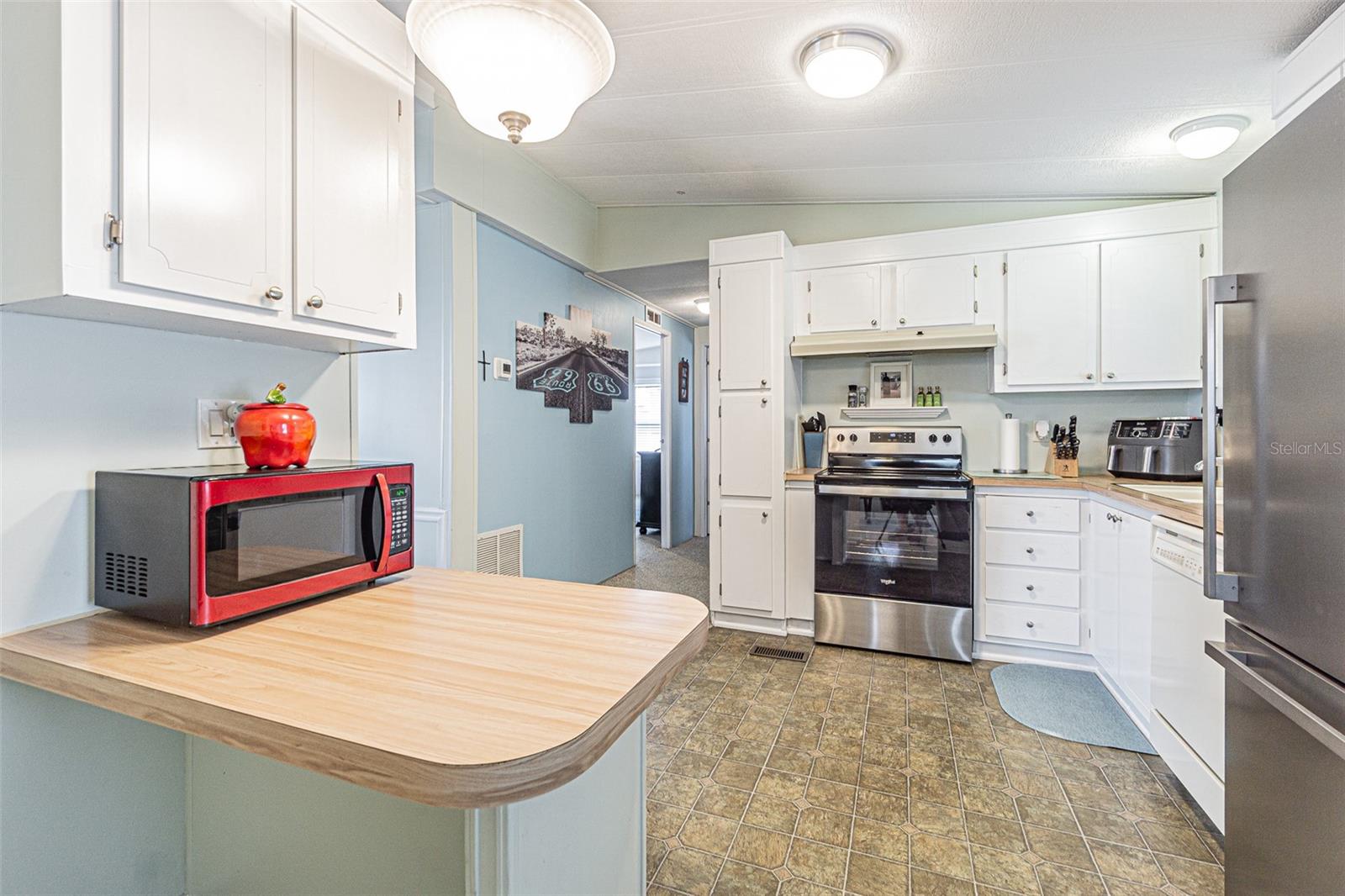 TIMBER LAKE ESTATES - Residential