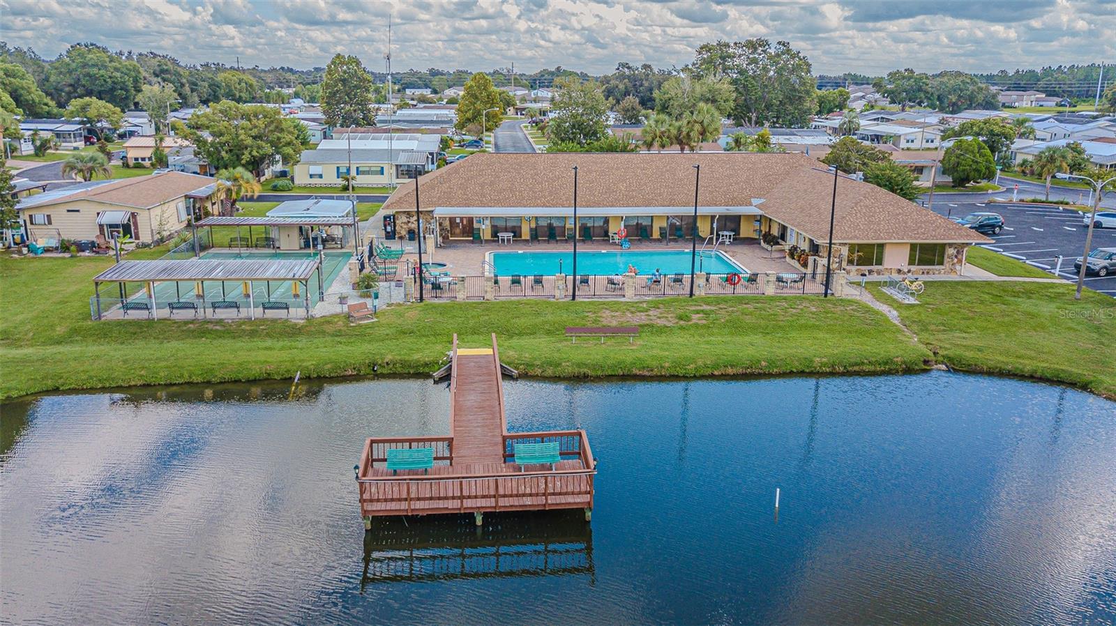 TIMBER LAKE ESTATES - Residential