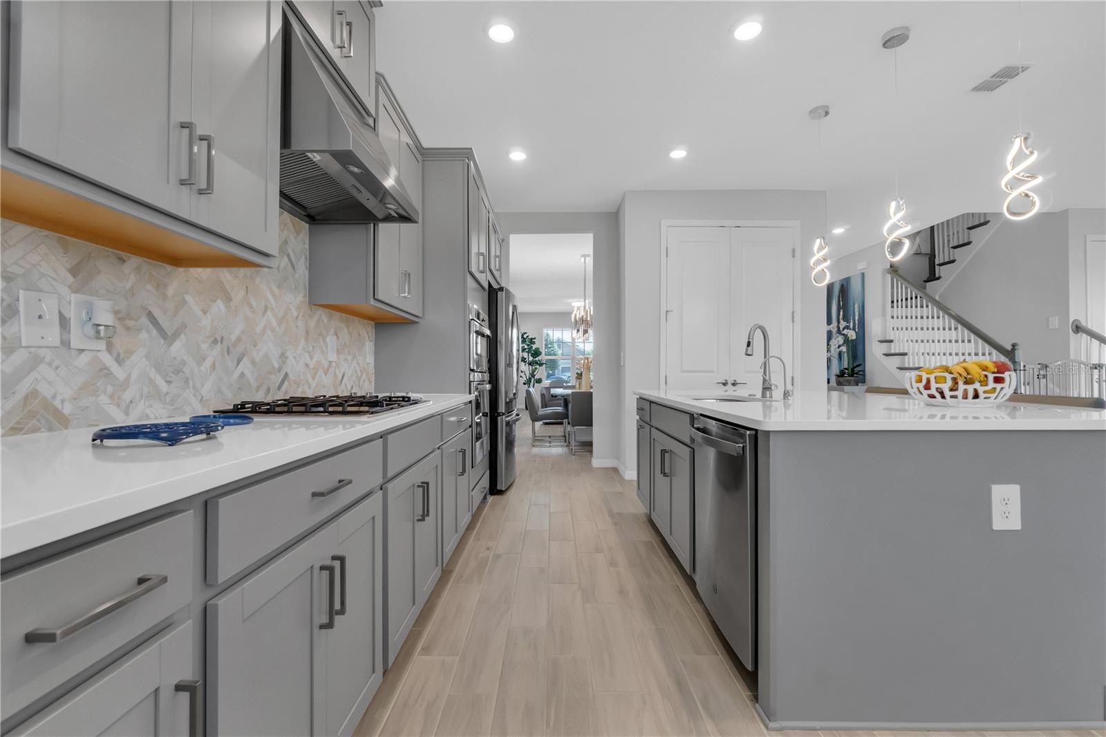 CRESTVIEW PH II A RE - Residential