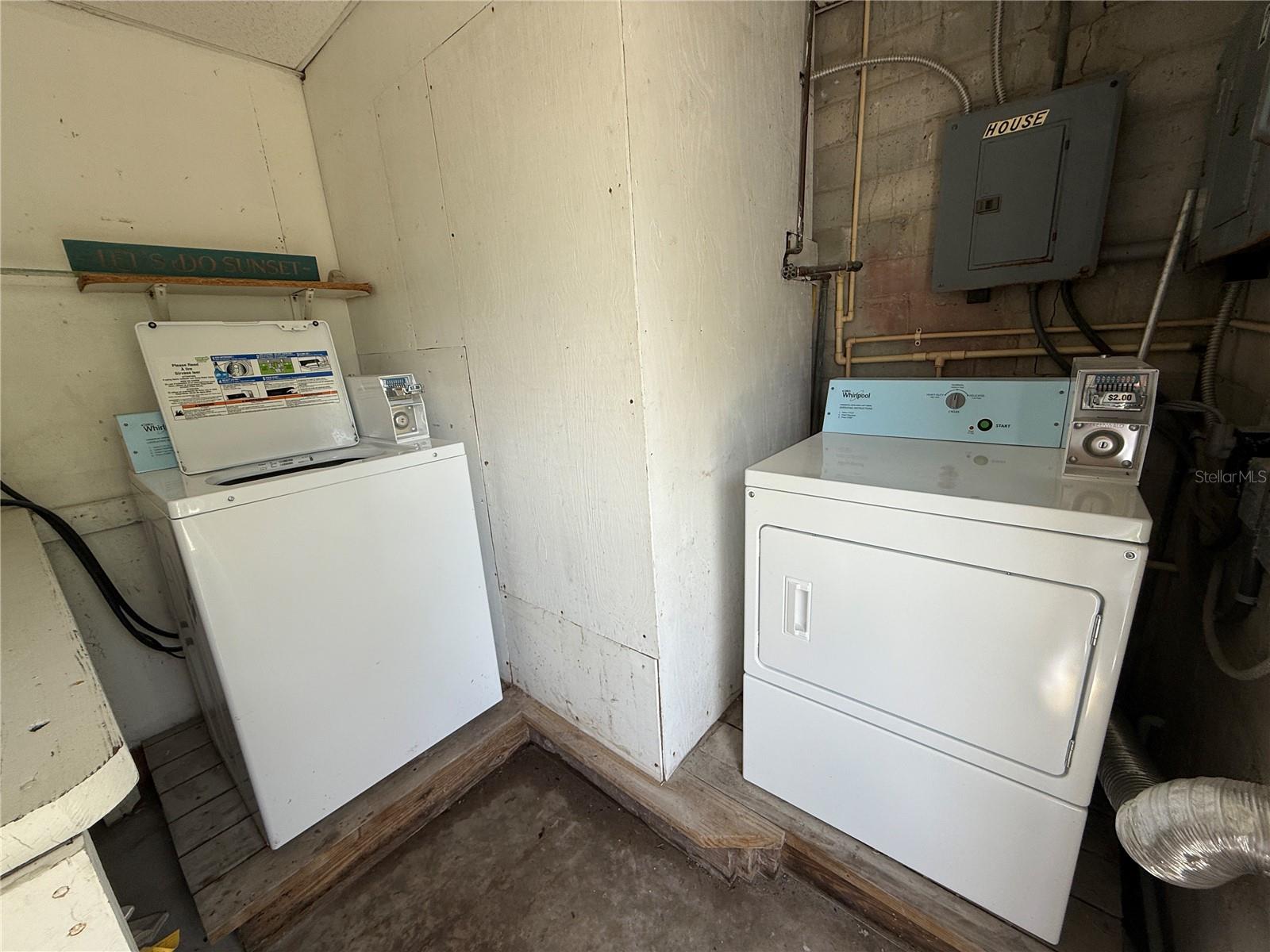 SUNSET BEACH - Residential Lease