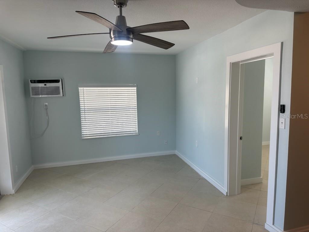 SUNSET BEACH - Residential Lease