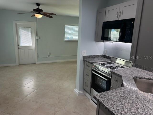 SUNSET BEACH - Residential Lease