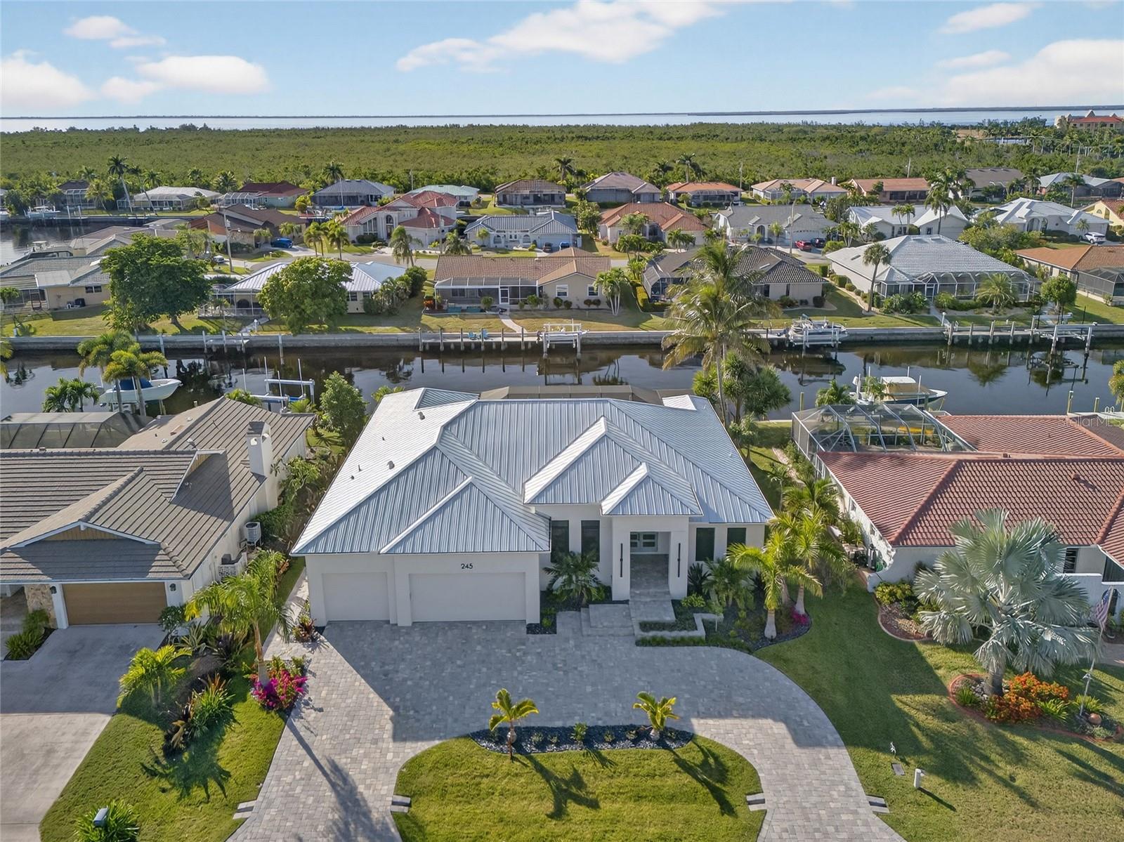 PUNTA GORDA ISLES SEC 06 - Residential