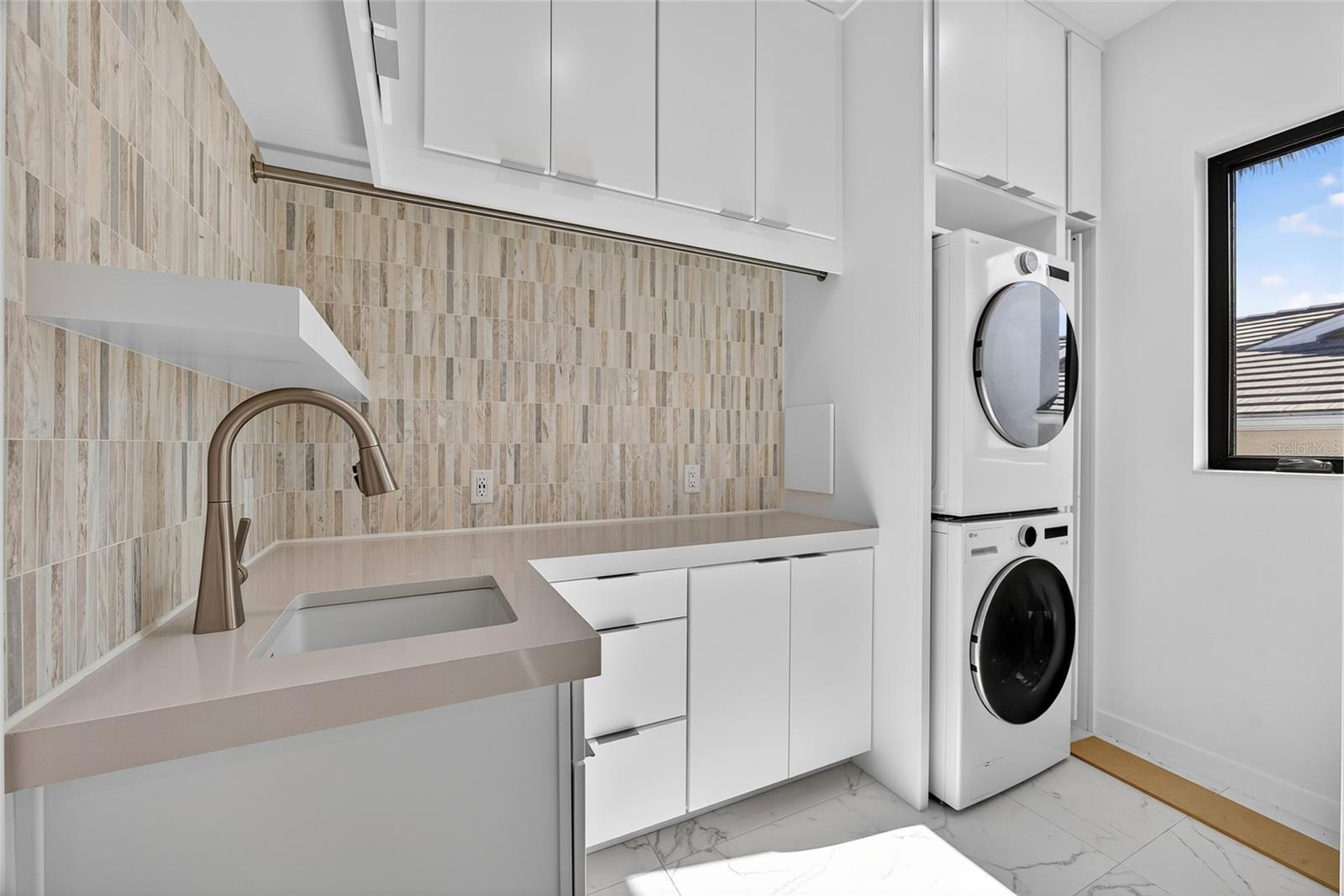 PUNTA GORDA ISLES SEC 06 - Residential