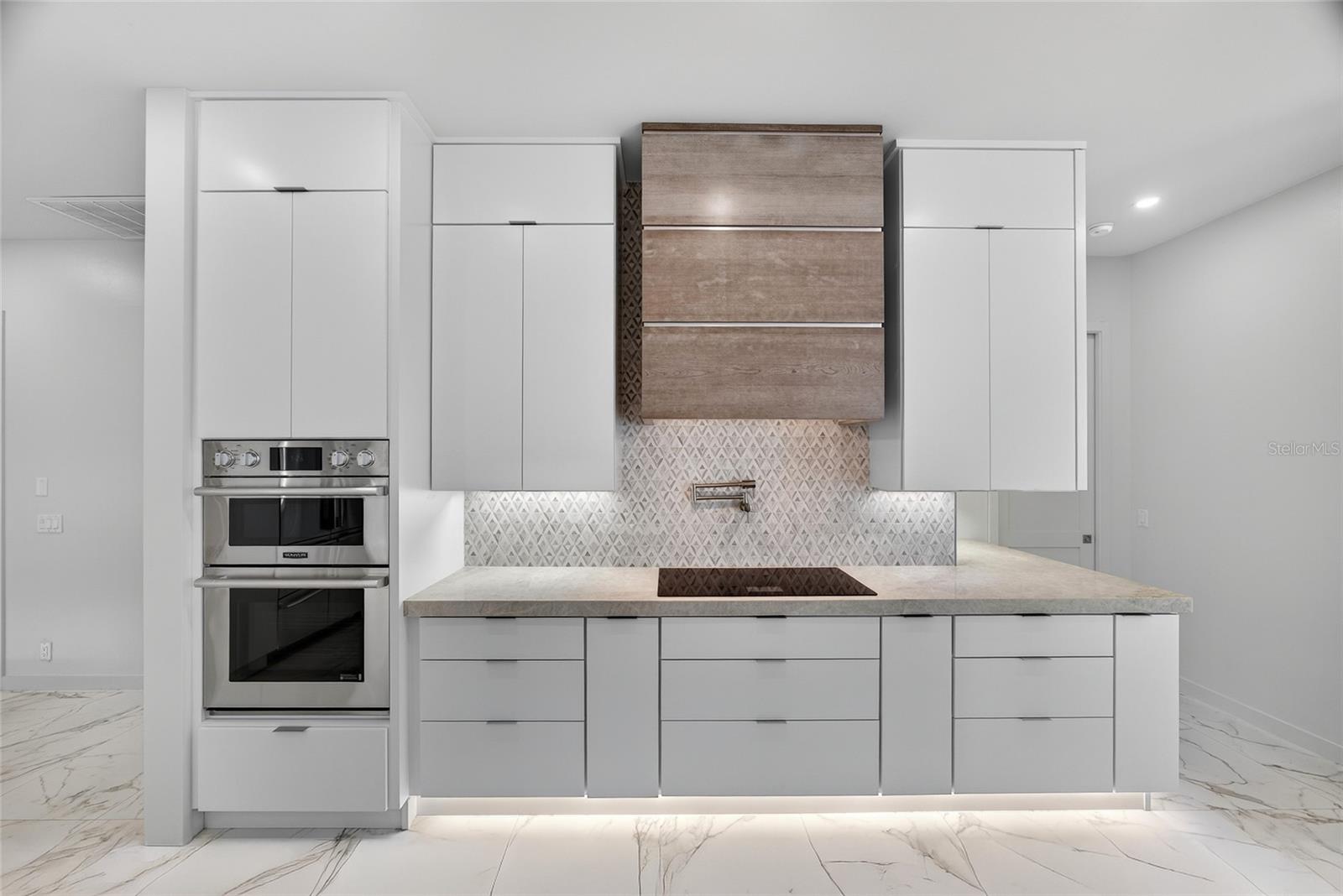 PUNTA GORDA ISLES SEC 06 - Residential