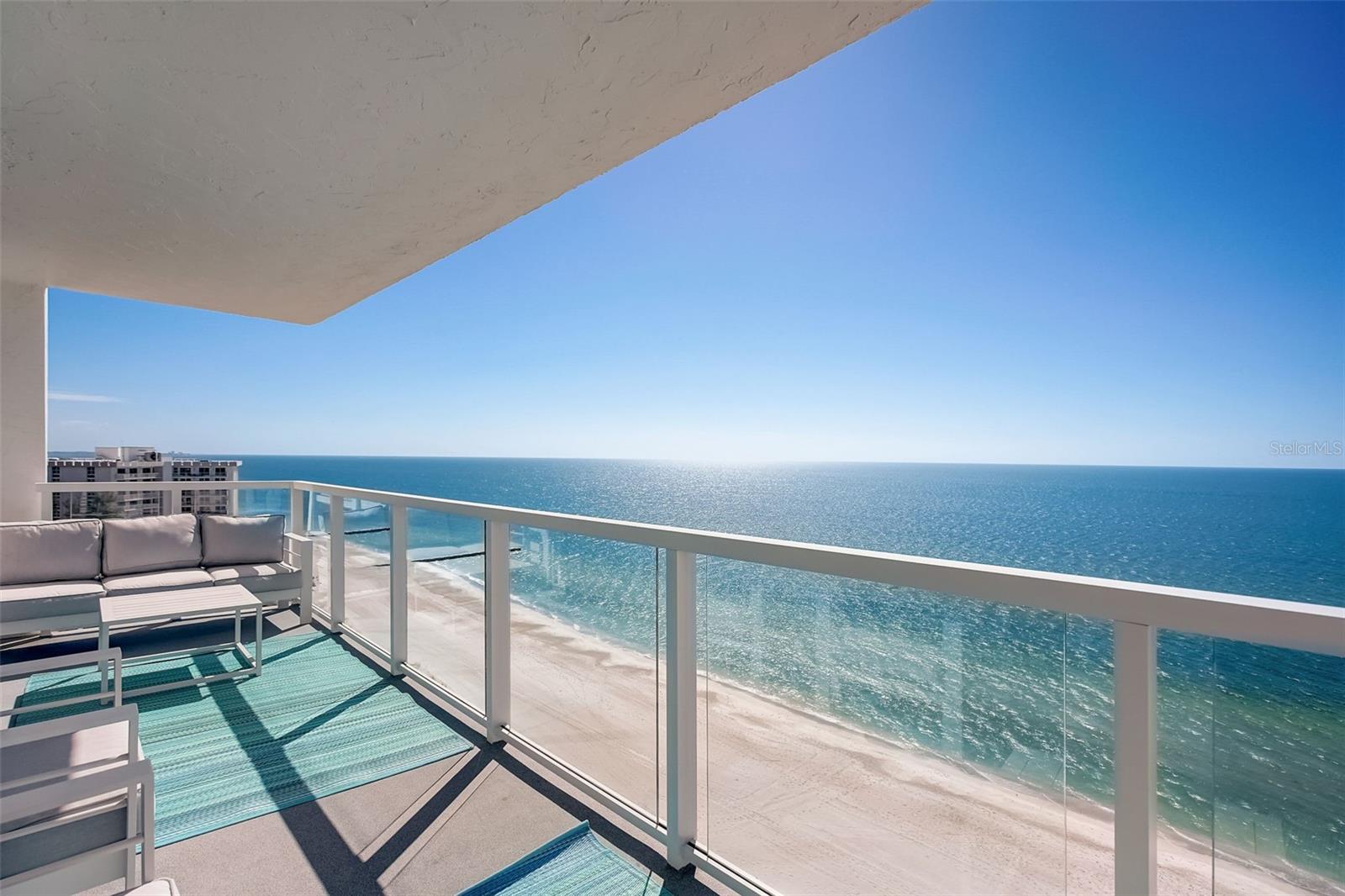 2425 GULF OF MEXICO DRIVE 14B