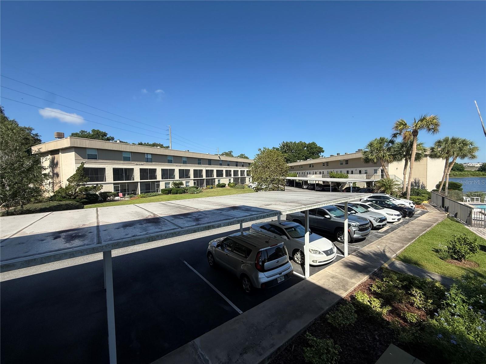 SLEEPY HARBOUR APTS CONDO - Residential