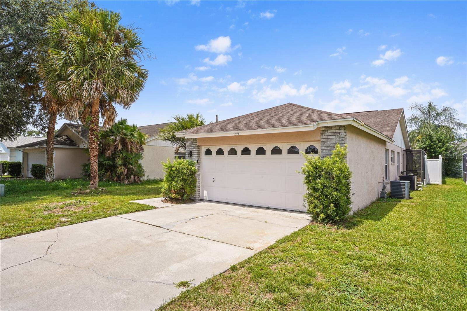 1512 OAK HILL TRAIL