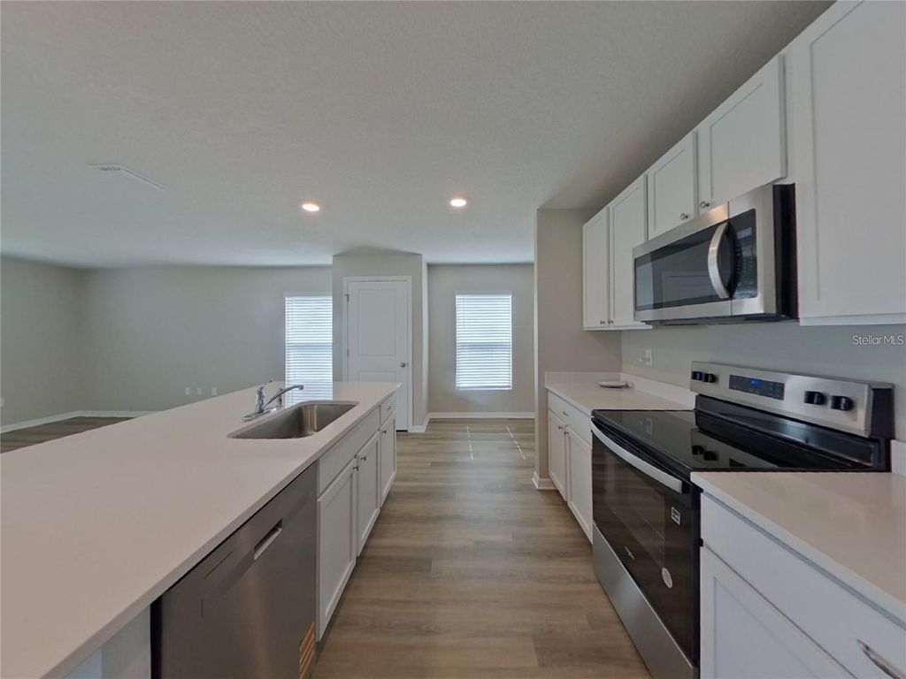 Photo of 10733 Hidden Banks Glen Gln, Parrish, FL 34219 (MLS # TB8494151)