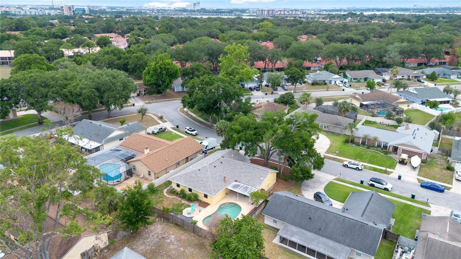 CLUBHOUSE ESTATES - Residential