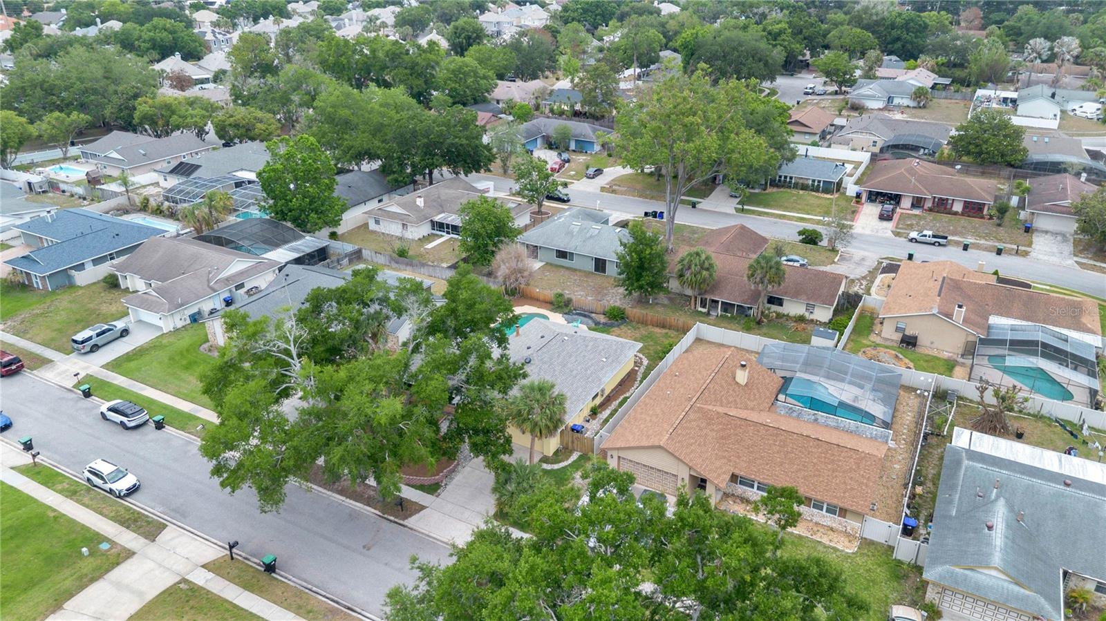 CLUBHOUSE ESTATES - Residential