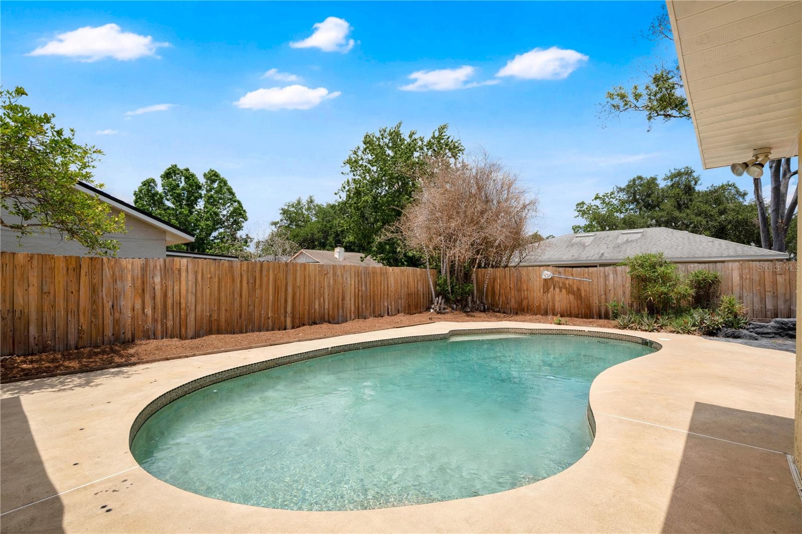 CLUBHOUSE ESTATES - Residential