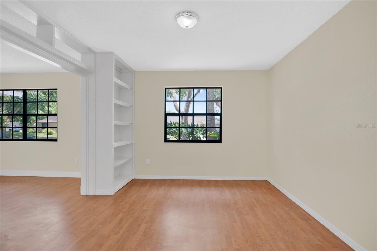 CLUBHOUSE ESTATES - Residential